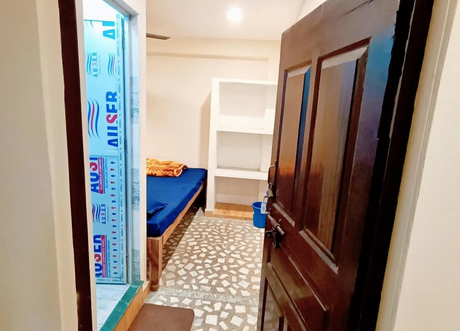 Shri Shri Kashi Vishwanath Guest House Βαρανάσι